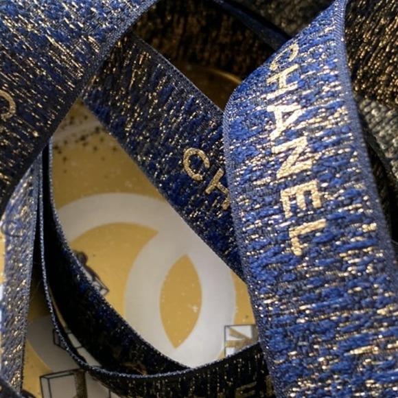 CHANEL Ribbon‎ Authentic Navy Blue & Gold Woven Ribbon 60 Inches - Picture 1 of 6